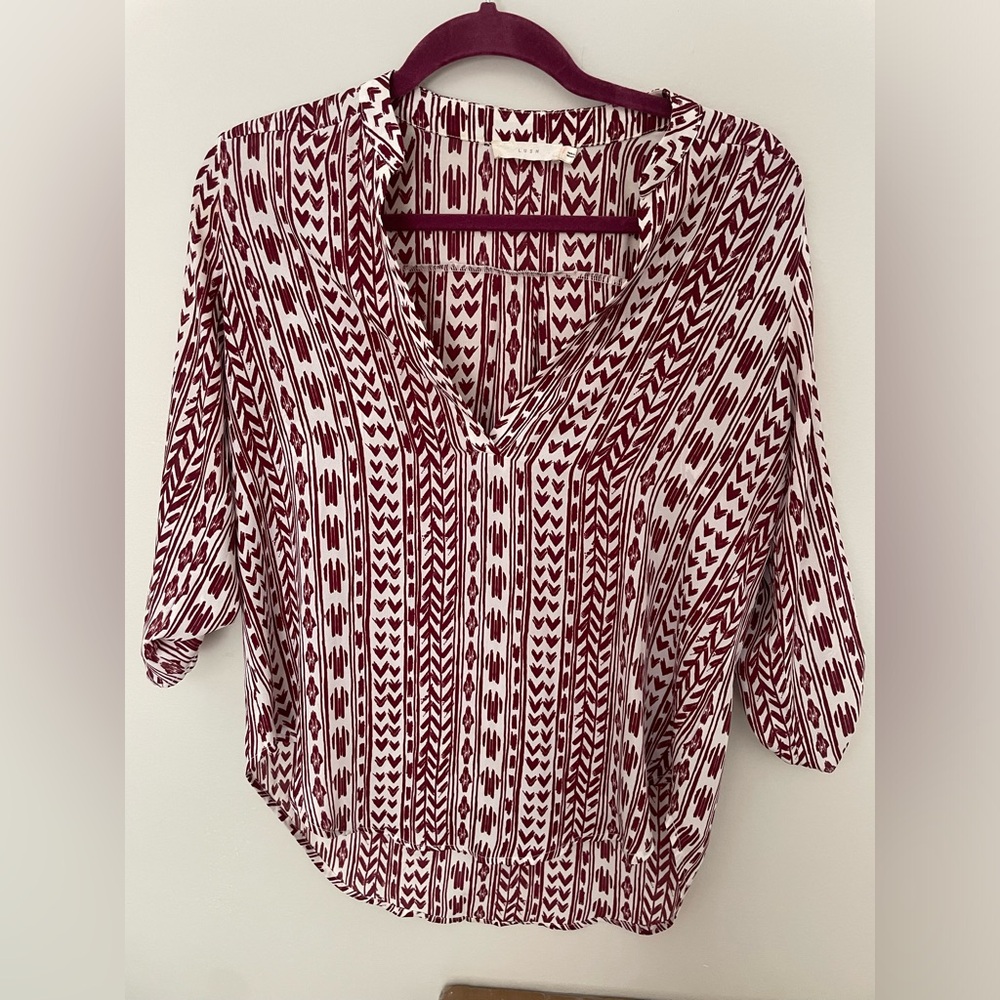 Lush Red Relaxed Blouse with Notched Collar and 3/4 Sleeves